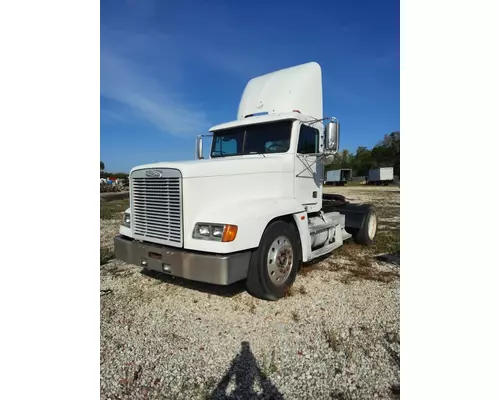 FREIGHTLINER FLD120 DISMANTLED TRUCK