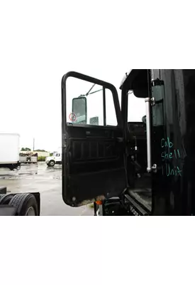 FREIGHTLINER FLD120 DOOR ASSEMBLY, FRONT