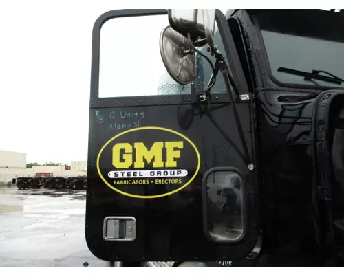 FREIGHTLINER FLD120 DOOR ASSEMBLY, FRONT