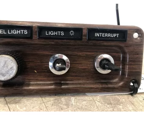 FREIGHTLINER FLD120 Dash  Console Switch