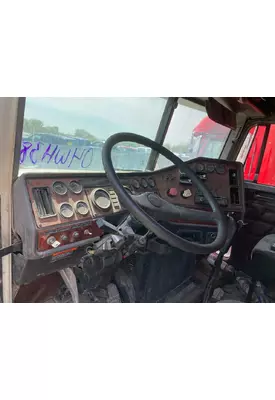 FREIGHTLINER FLD120 Dash Assembly