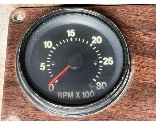 FREIGHTLINER FLD120 Dash Assembly