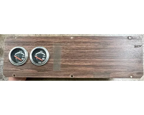 FREIGHTLINER FLD120 Dash Assembly