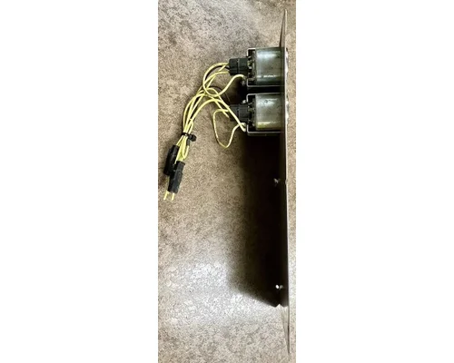 FREIGHTLINER FLD120 Dash Assembly
