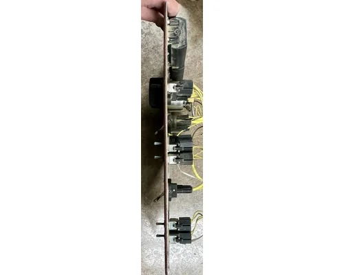FREIGHTLINER FLD120 Dash Panel
