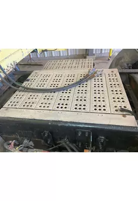FREIGHTLINER FLD120 Deckplate