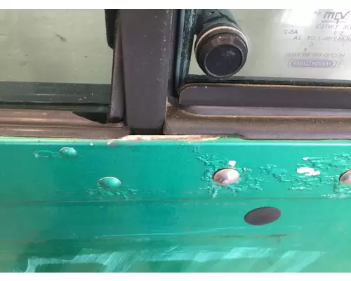 FREIGHTLINER FLD120 Door Assembly, Front