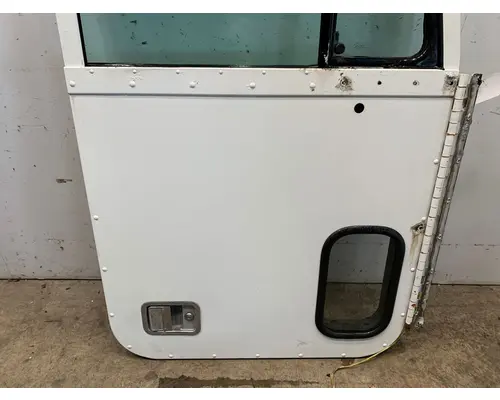 FREIGHTLINER FLD120 Door Assembly, Front