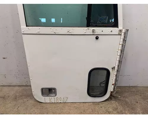 FREIGHTLINER FLD120 Door Assembly, Front