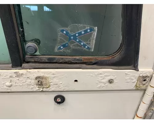 FREIGHTLINER FLD120 Door Assembly, Front