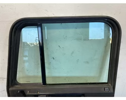 FREIGHTLINER FLD120 Door Assembly, Front