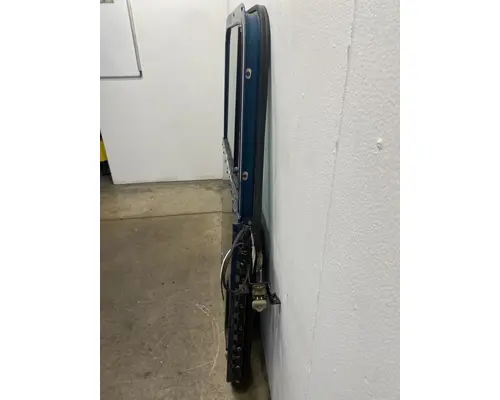 FREIGHTLINER FLD120 Door Assembly, Front