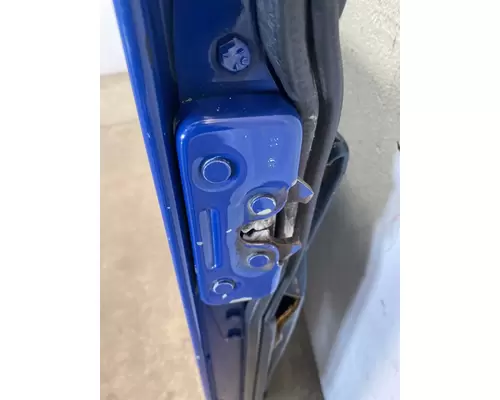 FREIGHTLINER FLD120 Door Assembly, Front