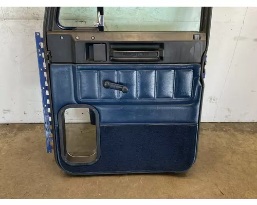 FREIGHTLINER FLD120 Door Assembly, Front