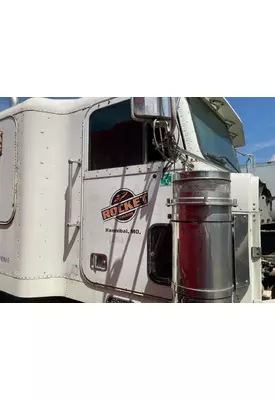 FREIGHTLINER FLD120 Door Assembly, Front