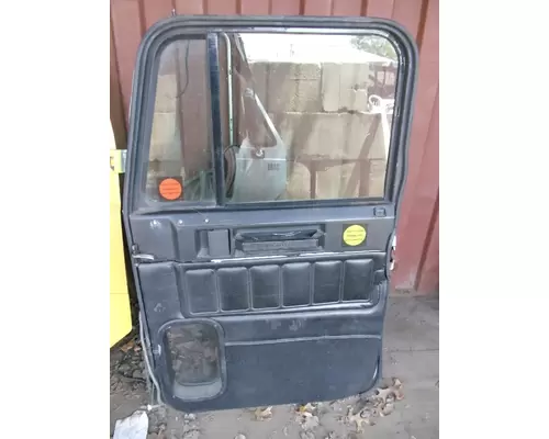 FREIGHTLINER FLD120 Door Assembly, Front