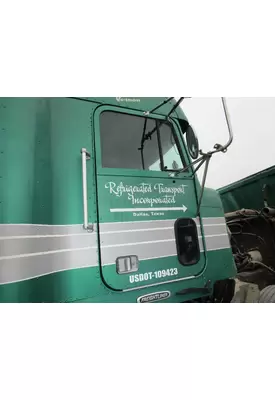 FREIGHTLINER FLD120 Door Assembly, Front