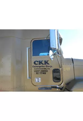 FREIGHTLINER FLD120 Door