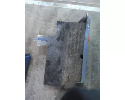 FREIGHTLINER FLD120 FENDER EXTENSION