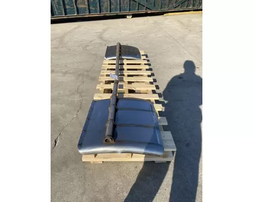FREIGHTLINER FLD120 Fender Extension