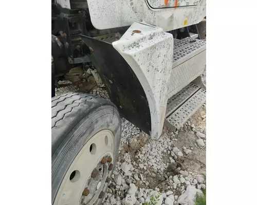 FREIGHTLINER FLD120 Fender Extension