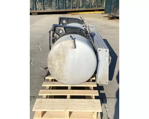 FREIGHTLINER FLD120 Fuel Tank