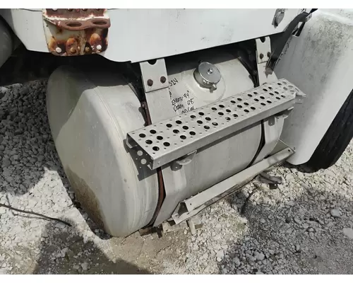 FREIGHTLINER FLD120 Fuel Tank