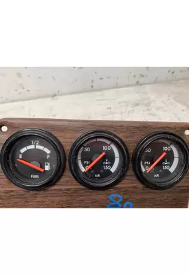 FREIGHTLINER FLD120 Gauge Panel