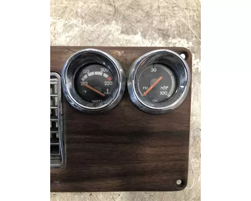 FREIGHTLINER FLD120 Gauges (all)