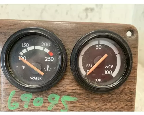 FREIGHTLINER FLD120 Gauges (all)