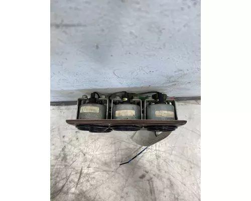 FREIGHTLINER FLD120 Gauges (all)