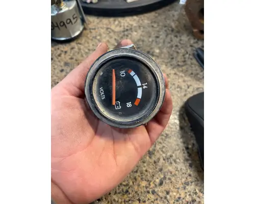 FREIGHTLINER FLD120 Gauges (all)