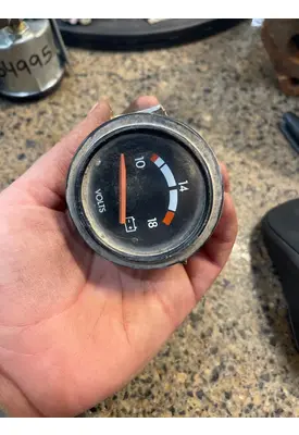 FREIGHTLINER FLD120 Gauges (all)