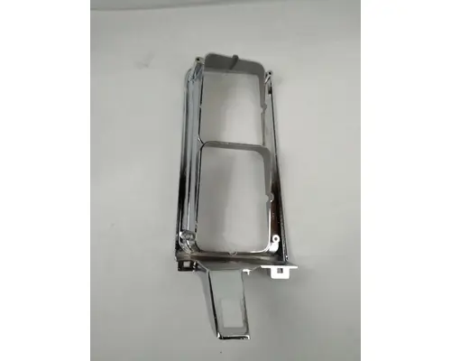FREIGHTLINER FLD120 HEADLAMP BEZEL