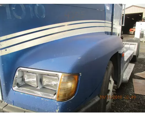 FREIGHTLINER FLD120 HOOD