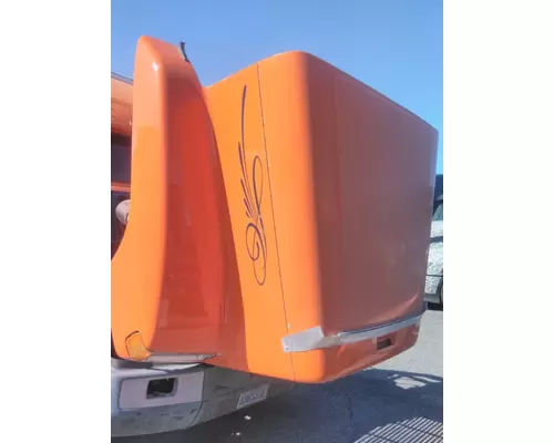 FREIGHTLINER FLD120 HOOD