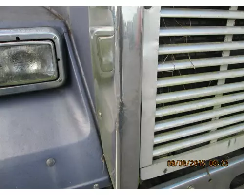 FREIGHTLINER FLD120 HOOD