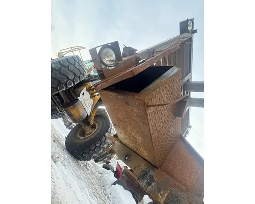 FREIGHTLINER FLD120 Headache Rack