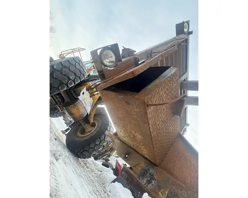 FREIGHTLINER FLD120 Headache Rack