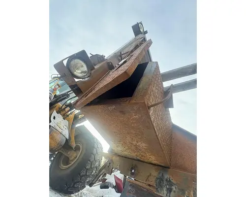 FREIGHTLINER FLD120 Headache Rack