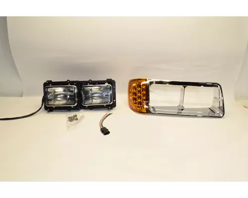 FREIGHTLINER FLD120 Headlamp Assembly