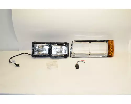 FREIGHTLINER FLD120 Headlamp Assembly