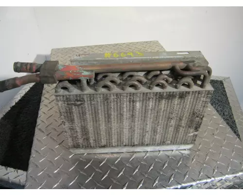 FREIGHTLINER FLD120 Heater Core