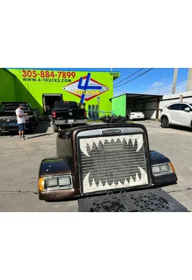 FREIGHTLINER FLD120 Hood