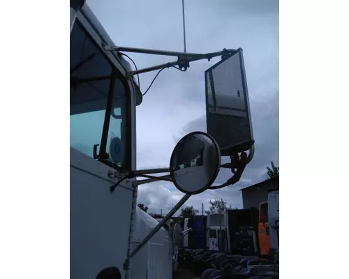 FREIGHTLINER FLD120 MIRROR ASSEMBLY CABDOOR