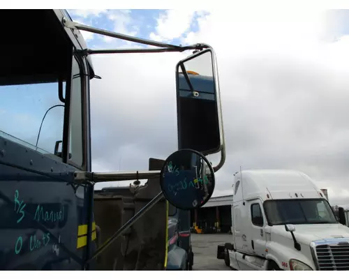 FREIGHTLINER FLD120 MIRROR ASSEMBLY CABDOOR