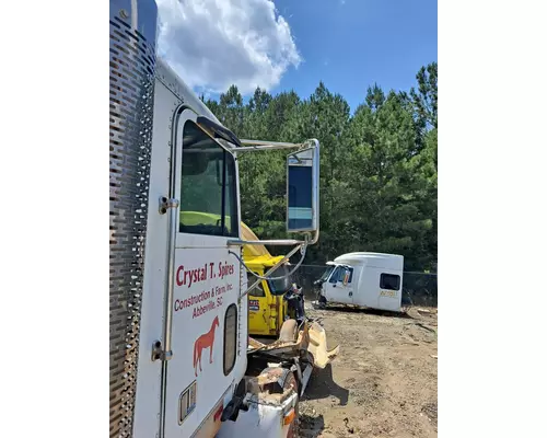 FREIGHTLINER FLD120 MIRROR ASSEMBLY CABDOOR