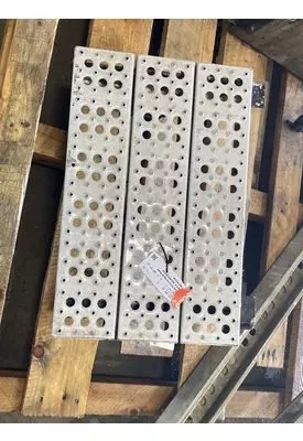 FREIGHTLINER FLD120 Miscellaneous Parts