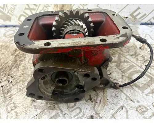 FREIGHTLINER FLD120 PTO