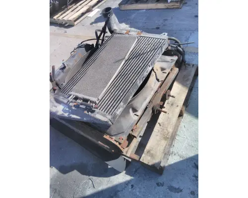 FREIGHTLINER FLD120 RADIATOR ASSEMBLY